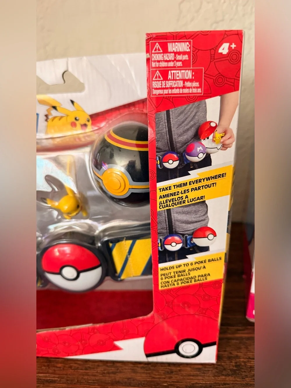 Pokemon PKW2718 Clip 'N' GO Belt Set-Includes 2-Inch Pikachu Battle Figure with